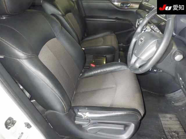 NISSAN ELGRAND 2011