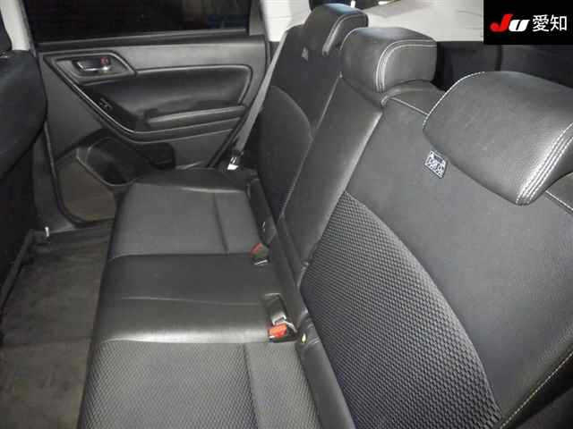 SUBARU FORESTER 2013