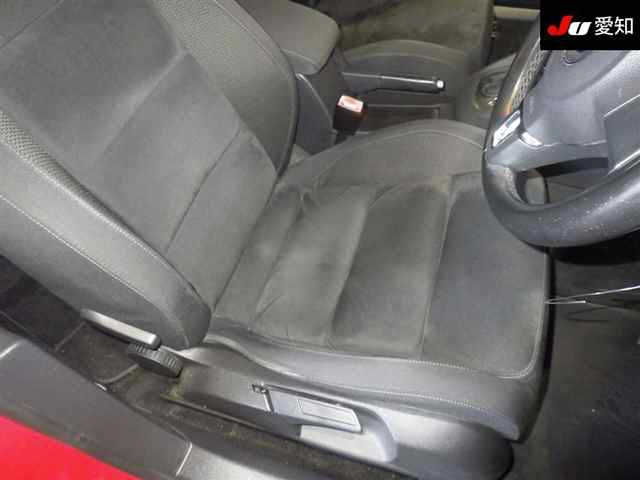 VOLKSWAGEN GOLF 2011