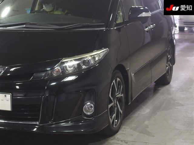TOYOTA ESTIMA 2015