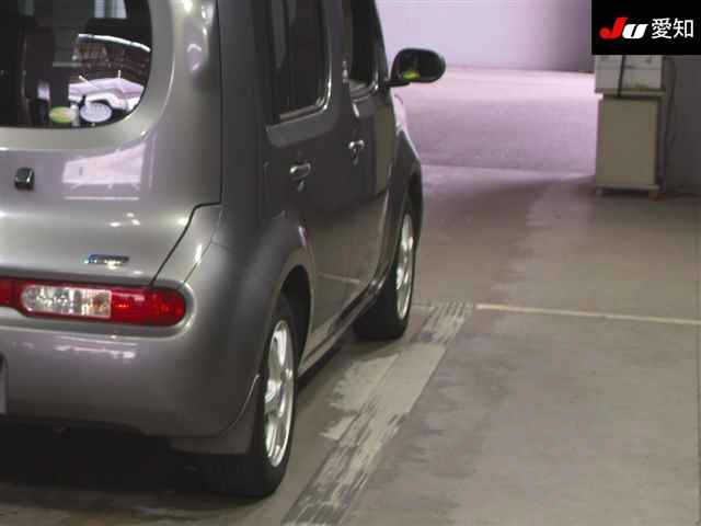 NISSAN CUBE 2010