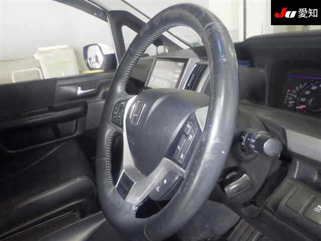 HONDA STEP WAGON 2013