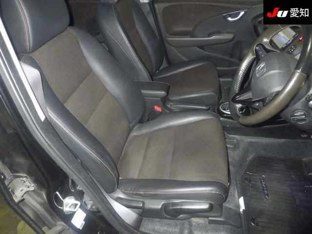 HONDA FIT SHUTTLE 2012