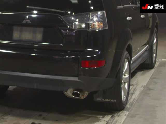 MITSUBISHI OUTLANDER 2009