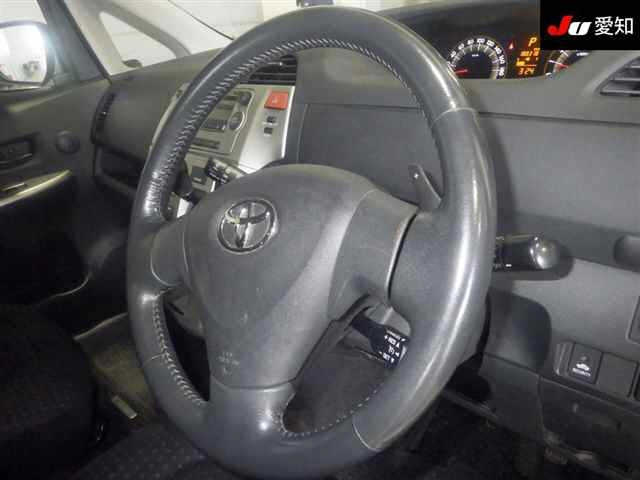 TOYOTA RACTIS 2008