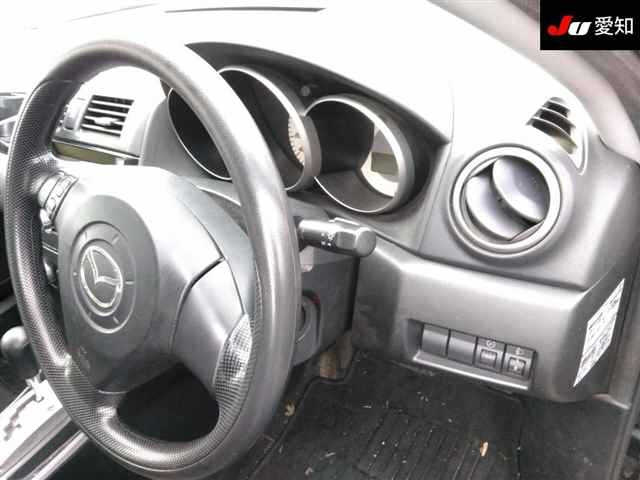 MAZDA AXELA 2009