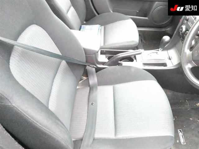 MAZDA AXELA 2009