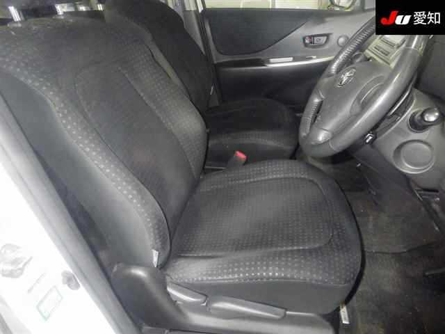 TOYOTA RACTIS 2008