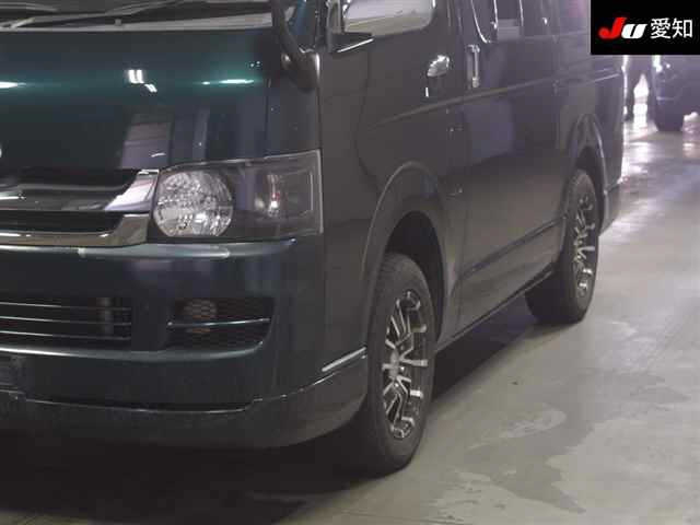 TOYOTA HIACE VAN 2008