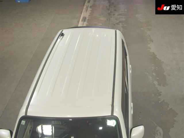 SUZUKI MRWAGON 2011