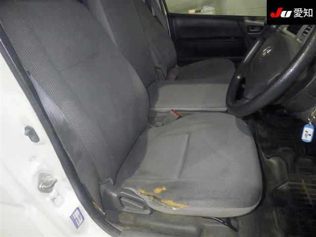 TOYOTA REGIUS ACE VAN 2009