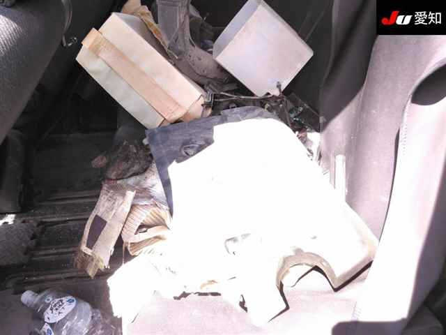 NISSAN SERENA 2010