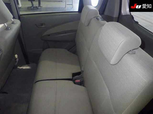 DAIHATSU MOVE 2013