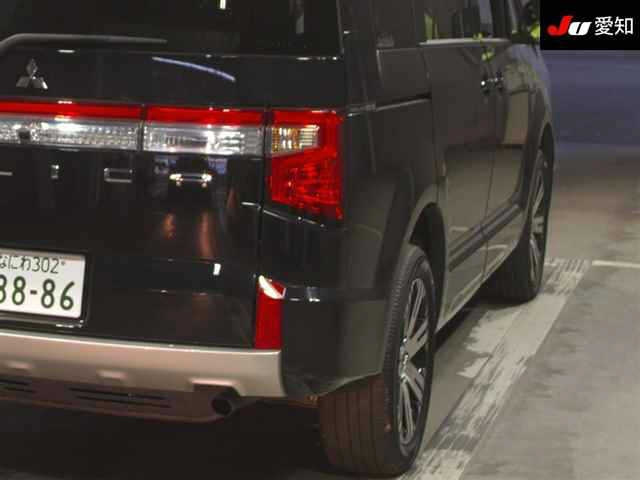 MITSUBISHI DELICA D5 2023