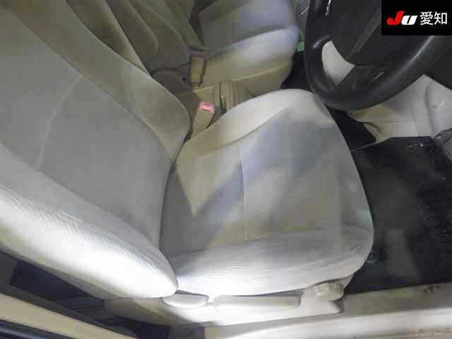 TOYOTA VELLFIRE 2014