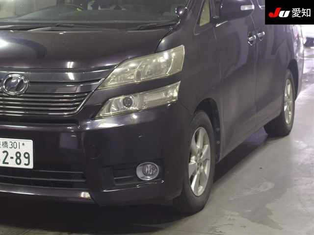 TOYOTA VELLFIRE 2014