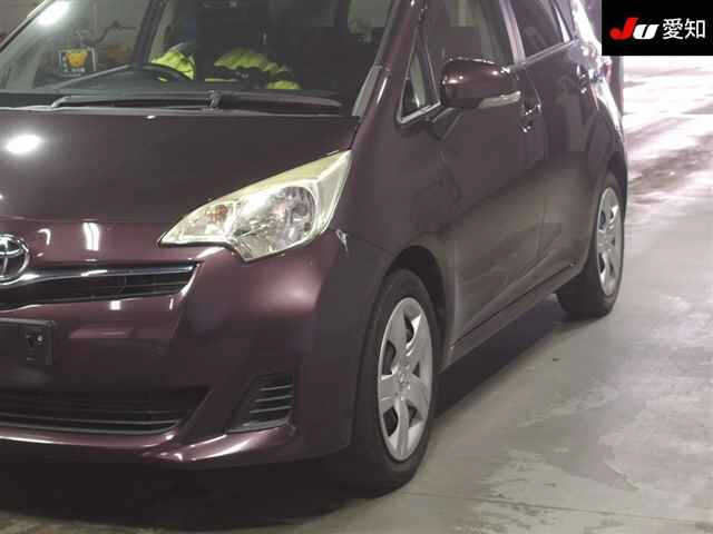 TOYOTA RACTIS 2012