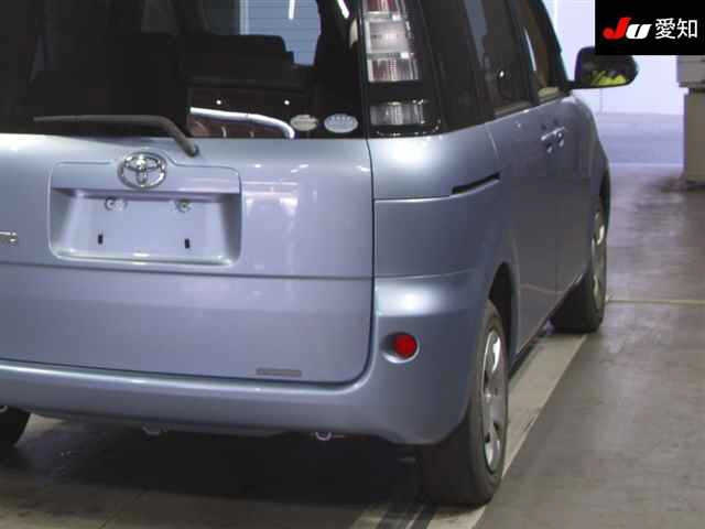 TOYOTA SIENTA 2012