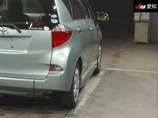 TOYOTA RACTIS 2013