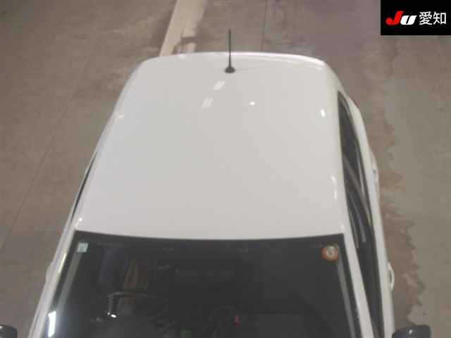 VOLKSWAGEN POLO 2015