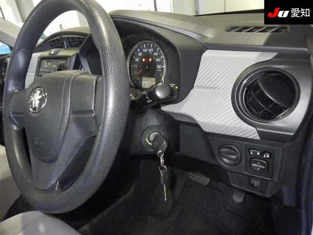 TOYOTA COROLLA AXIO 2012