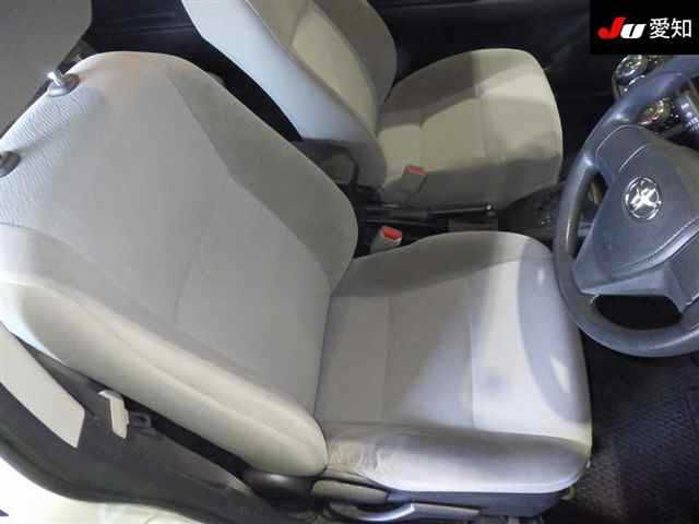 TOYOTA COROLLA AXIO 2012