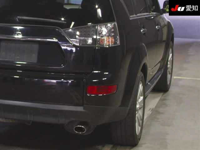 MITSUBISHI OUTLANDER 2008