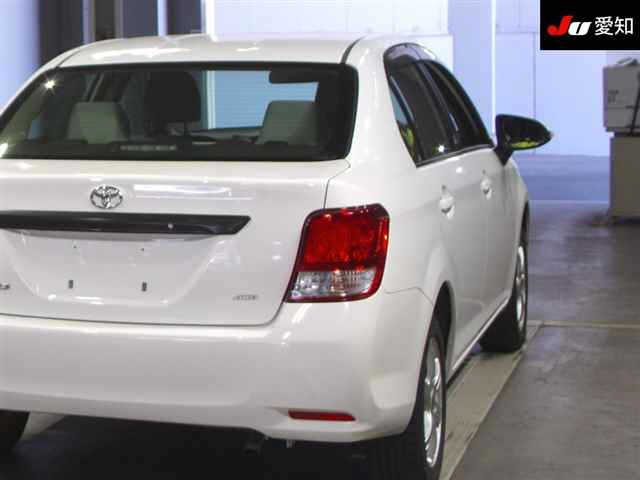 TOYOTA COROLLA AXIO 2012