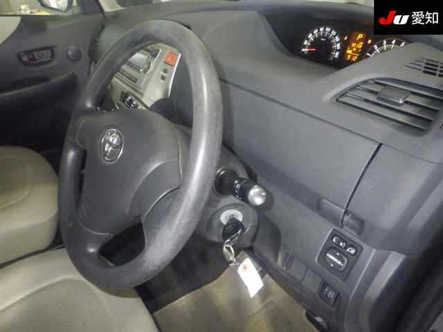 TOYOTA RACTIS 2008