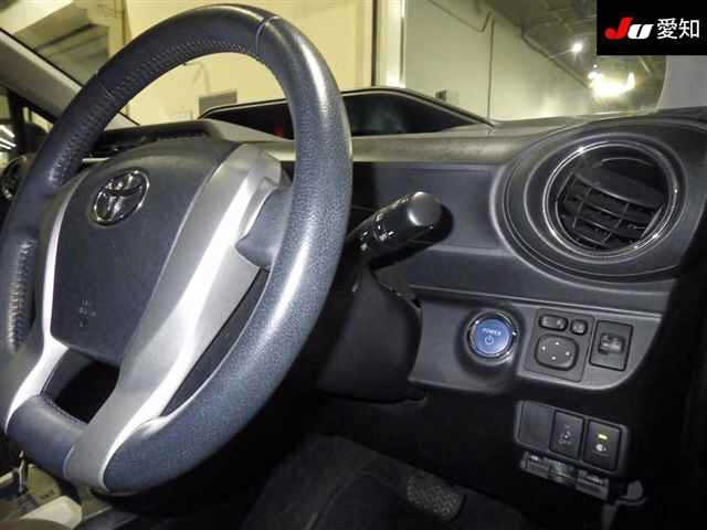 TOYOTA AQUA 2014