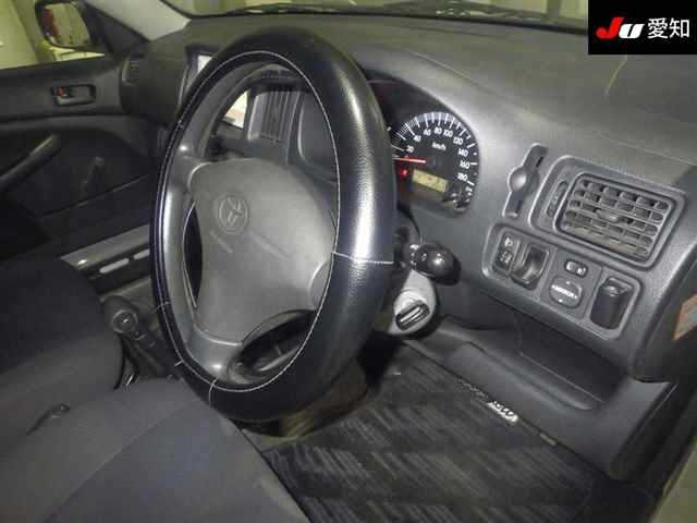 TOYOTA PROBOX 2013