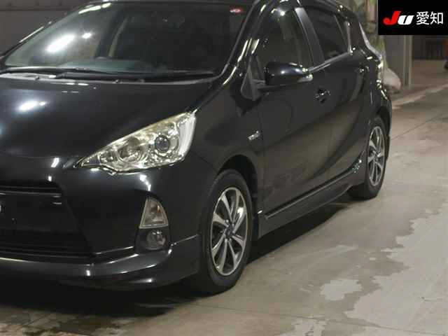 TOYOTA AQUA 2014