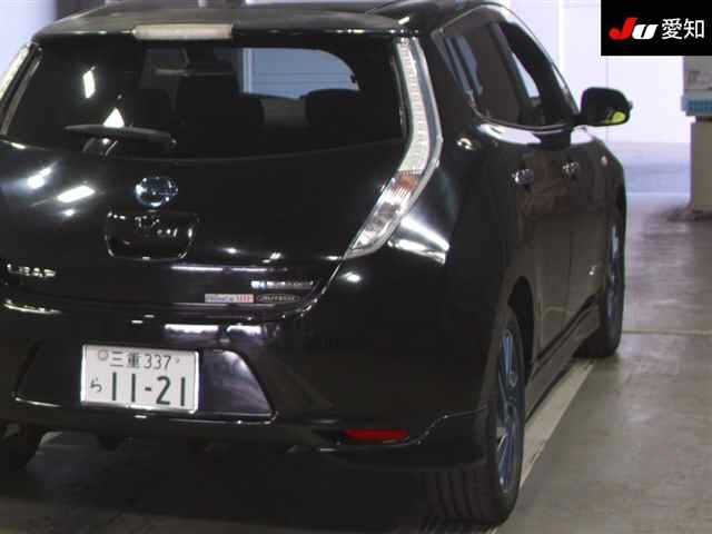 NISSAN LEAF 2014