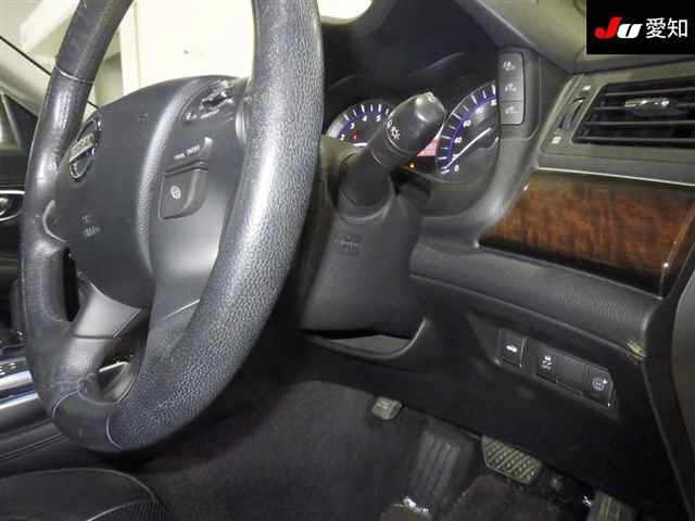 NISSAN FUGA 2011