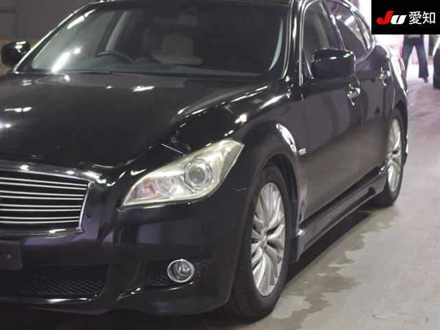 NISSAN FUGA 2011