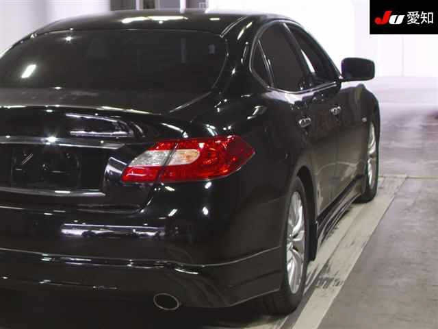 NISSAN FUGA 2011