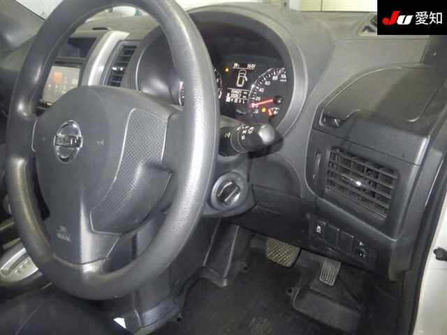 NISSAN X-TRAIL 2013