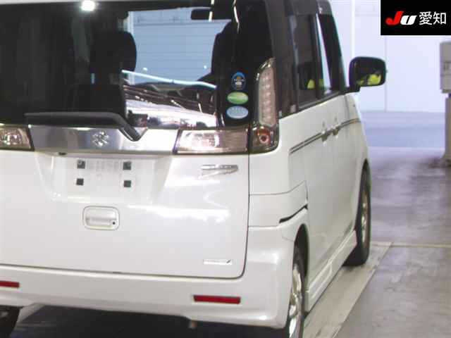 SUZUKI SPACIA 2015