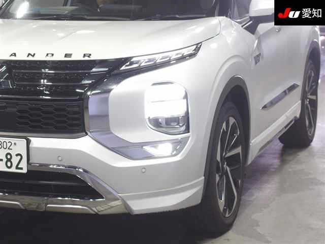 MITSUBISHI OUTLANDER PHEV 2023