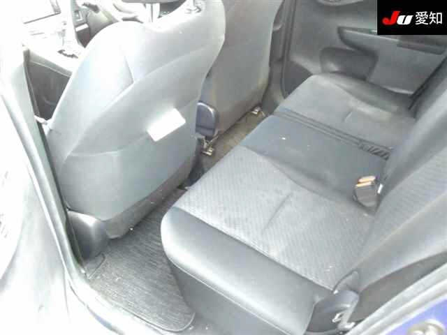 TOYOTA RACTIS 2010