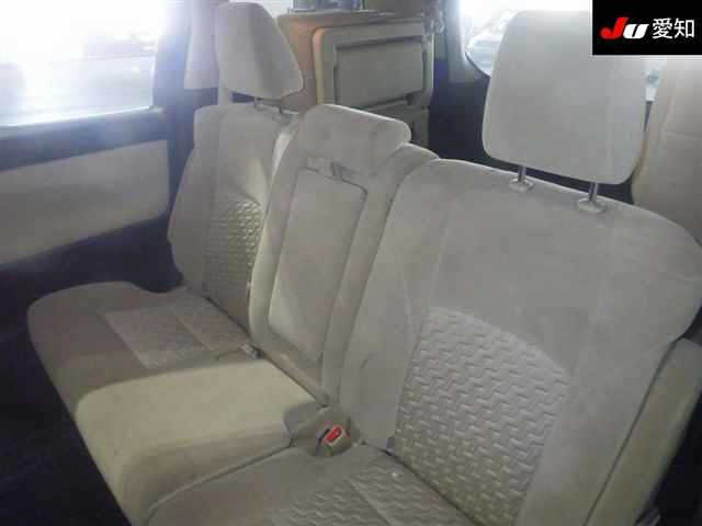 TOYOTA VELLFIRE 2016