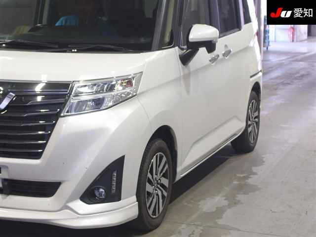 TOYOTA ROOMY 2018