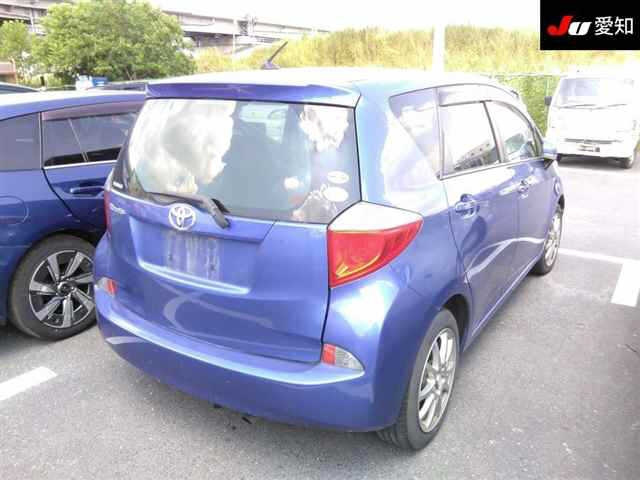 TOYOTA RACTIS 2010