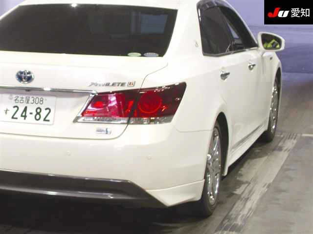 TOYOTA CROWN 2013