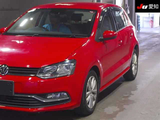 VOLKSWAGEN POLO 2016