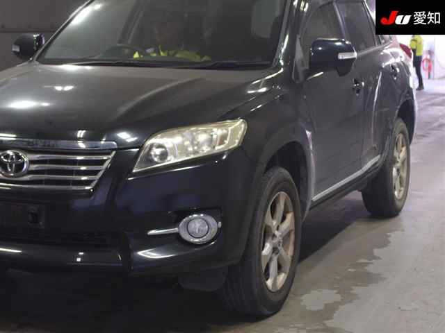TOYOTA VANGUARD 2013