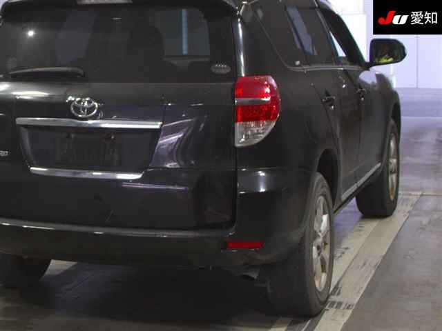 TOYOTA VANGUARD 2013