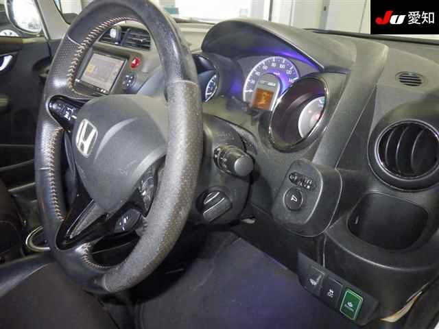 HONDA FIT SHUTTLE 2013