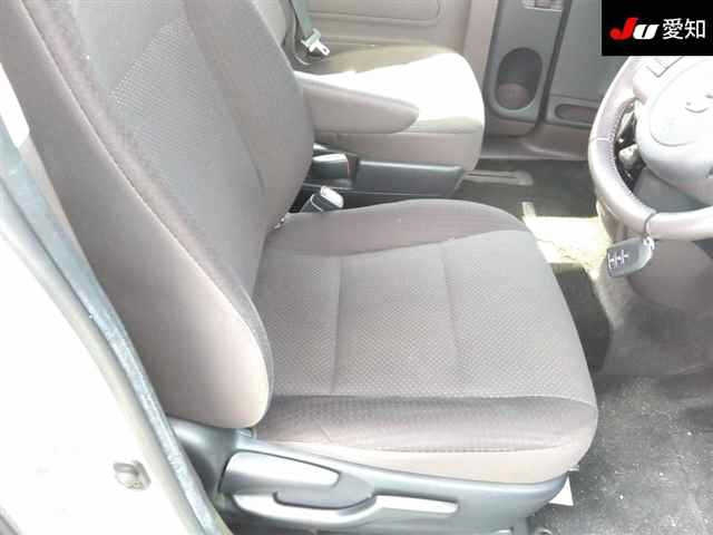 TOYOTA SPADE 2015