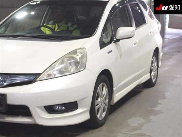 HONDA FIT SHUTTLE 2013